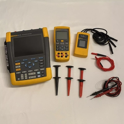 Анализатор энергии Fluke MDA-550